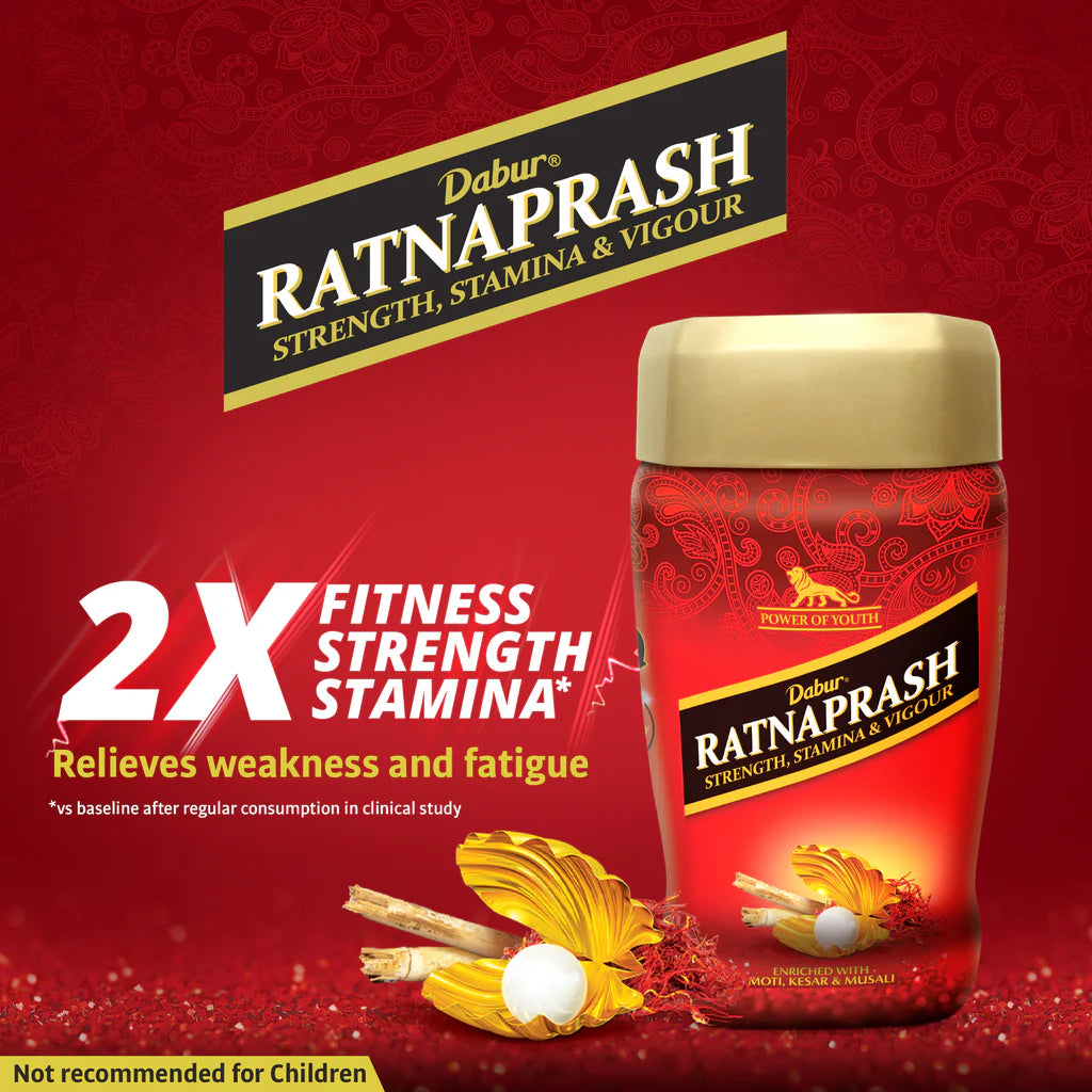 Dabur Ratnaprash Chyawanprash for all Seasons, A Complete Family Health Tonic - 900g