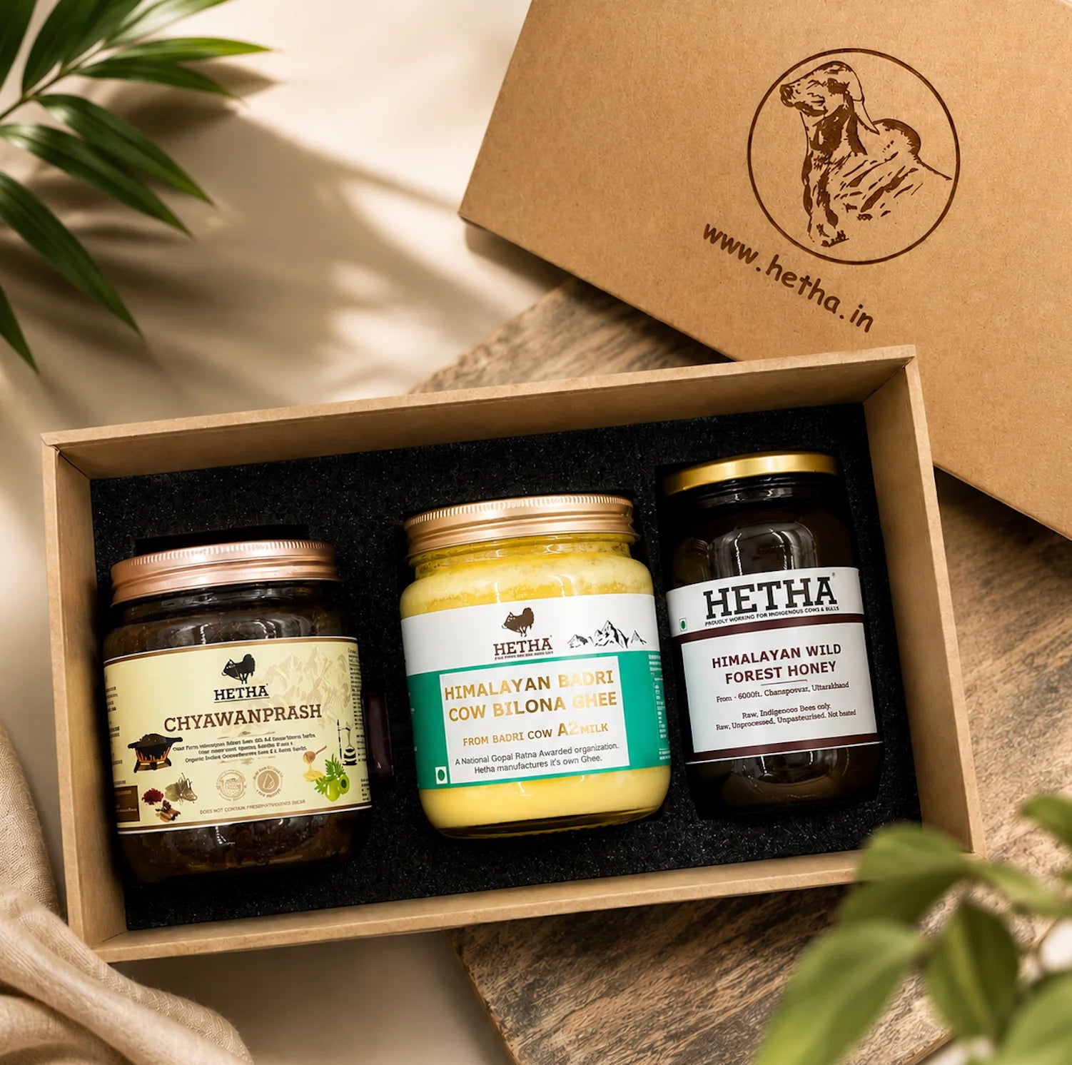 Hetha Hetha Wooden Gift Box With Himalayan Badri Ghee