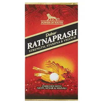 Dabur Ratnaprash Chyawanprash for all Seasons, A Complete Family Health Tonic - 900g